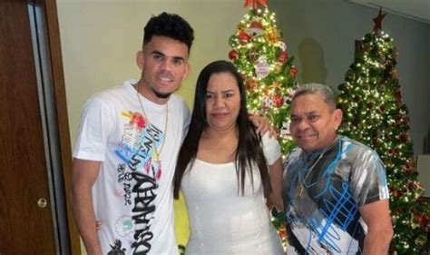 luis diaz parents rescued